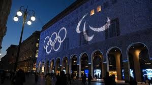 德天空：曼联已经找门德斯了解阿德耶米的情况